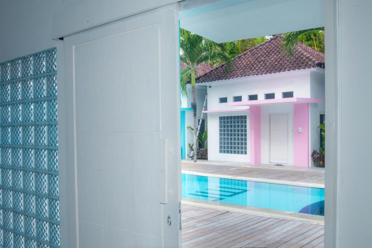 Hostel Mad Monkey Kuta  Exterior foto